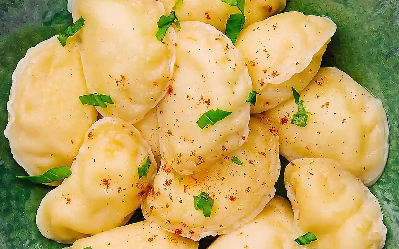 Virtinukai su bulvėmis ir šonine