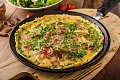 Omletas su kumpiu