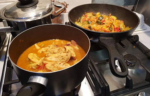 Aštrus vištienos karis (curry)