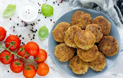 Sultingi naminiai kotletai orkaitėje su traškia plutele