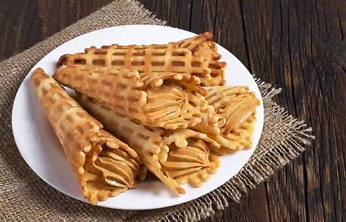 Naminiai vafliai su karamele
