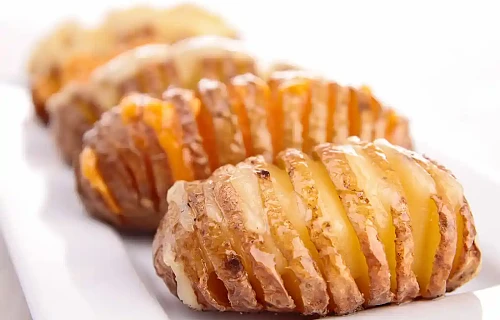 Hasselback bulvytės su sūriu