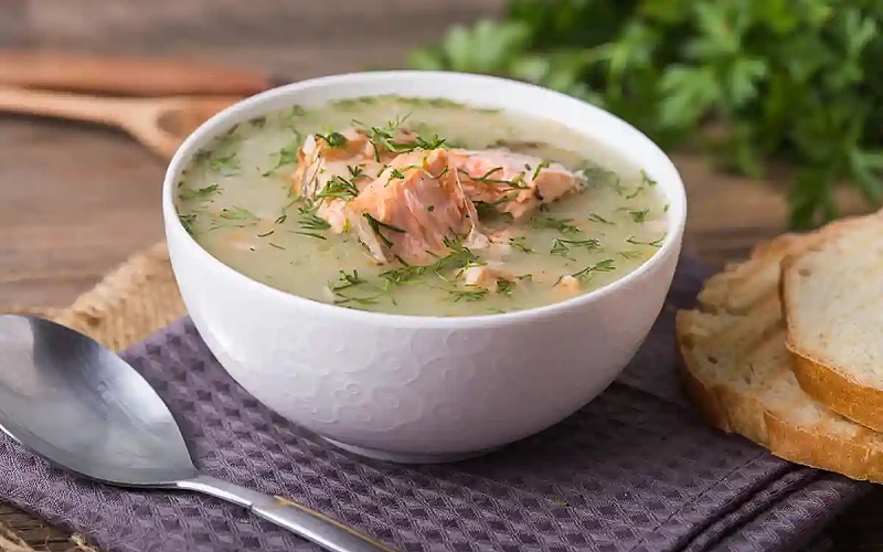 Žuvienė su lašiša