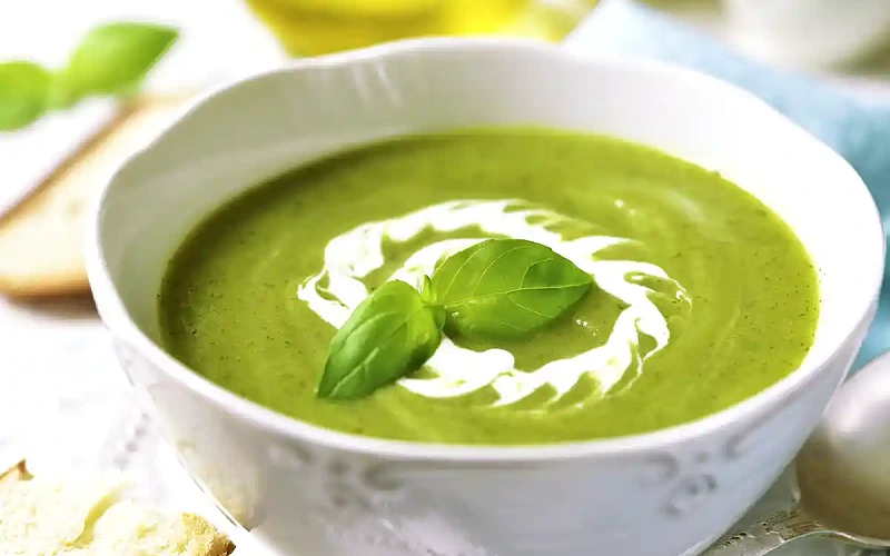 Trinta žirnių ir špinatų sriuba