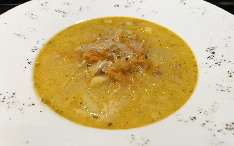 Raugintų kopūstų sriuba